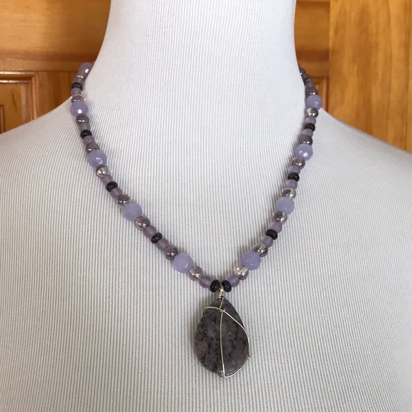 Amethyst pendant necklace - Picture 1 of 7